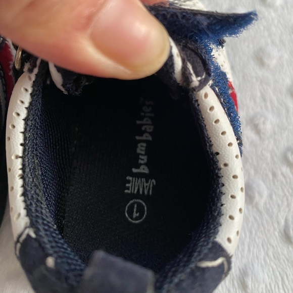 Baby Shoes (size 1) - Picture 2 of 4